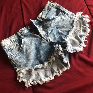 Forever 21 Size 26 Jean Shorts Fringe Bottom